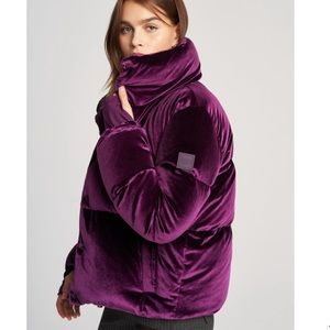 SAM gorgeous velvet puffer.  Worn 4 times it’s just not cool enough in Texas!